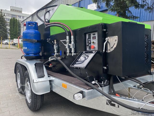 Mastic asphalt mixer TICAB Self-propelled BitumenSprayer BS-1000 SP