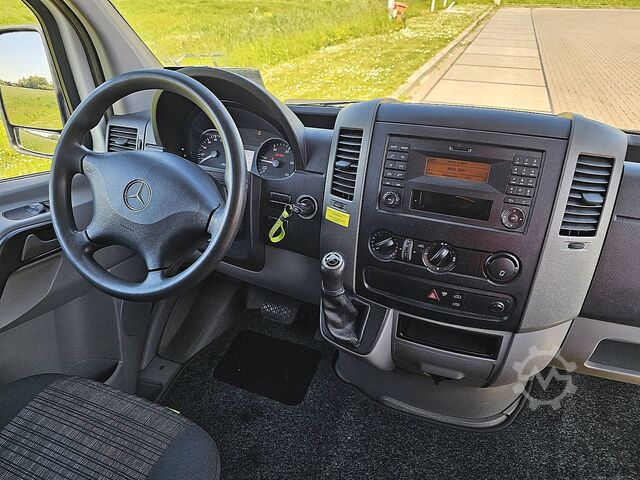 High-roof van MERCEDES-BENZ SPRINTER 311 CDI AUT. L3H2 59 dkm