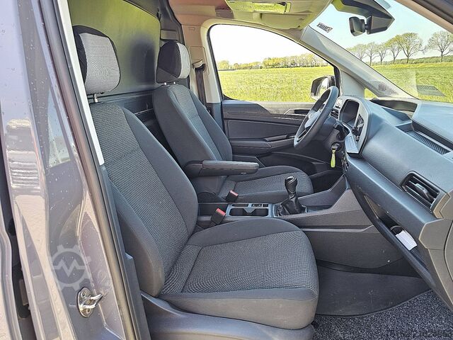 Suitcase VOLKSWAGEN CADDY 2.0 102Pk Euro6 Carplay!