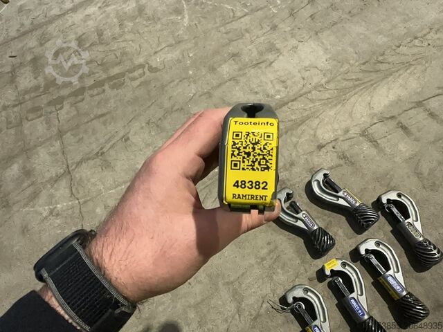 Small Equipment HENCO WHEEL CUTTER FOR PIPES Pipe cutter, rotatable