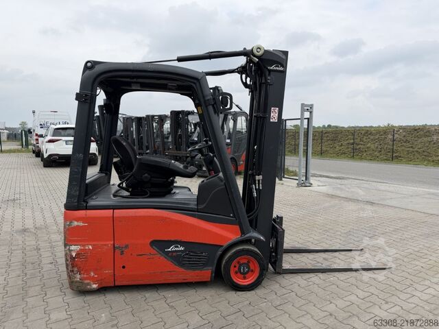 Electric 3-wheel forklift Linde E16-02