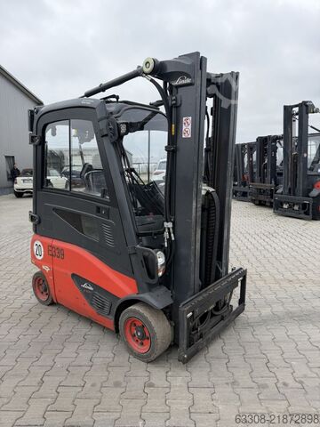 Electric 4-wheel forklift Linde E16P-02