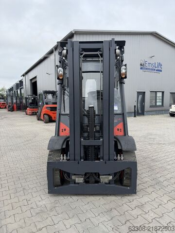 Diesel Forklift Linde H40D-02