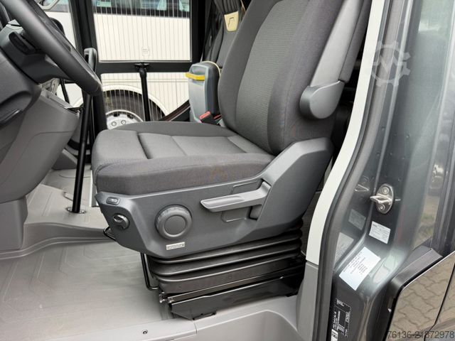 Minibus MAN TGE 5.160 21+3 Klima Standheizung AHK