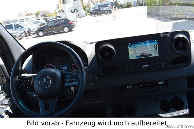 High top van MERCEDES-BENZ Sprinter 316 CDI 4x4 7 G-Tronic Mixto L2H2 Navi