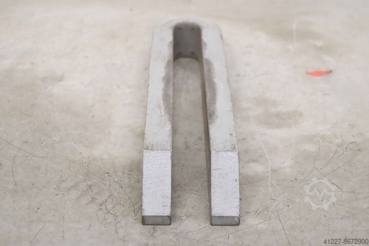 Tensioning bracket fork clamping iron AMF DIN 6315 B 40 x 400