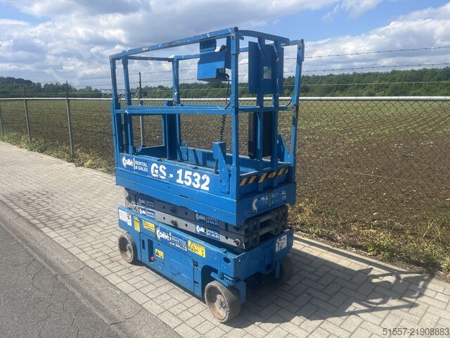 Scissor lift Genie GS 1532 | 2007