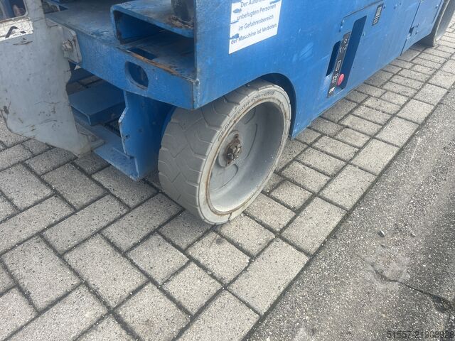 Scissor lift Genie GS 2646 | 2006