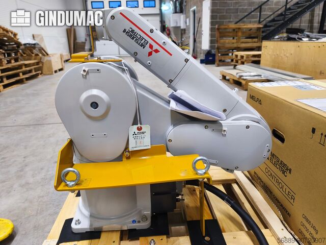 Mitsubishi RV-7FRLM-D Mitsubishi RV-7FRLM-D