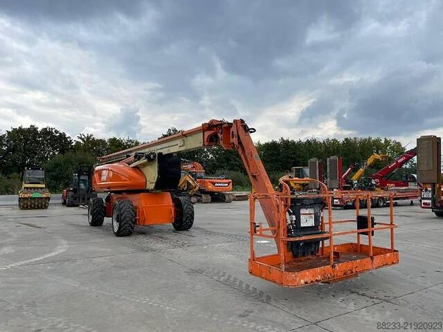 Articulated boom lift JLG 1250AJP