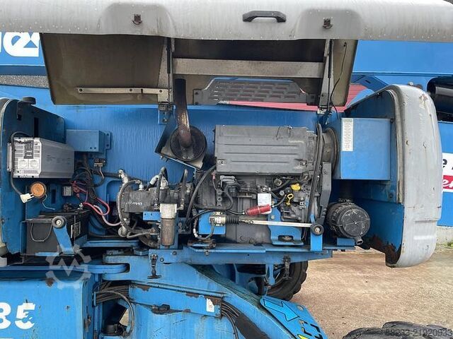 Knickarmhebebühne Genie Z135-70