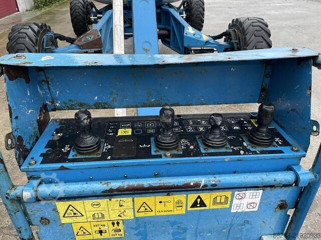 Knickarmhebebühne Genie Z135-70