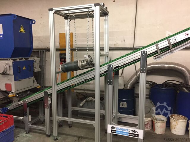 Conveyor belt + overband magnetic separa die magnetprofis 2018030703