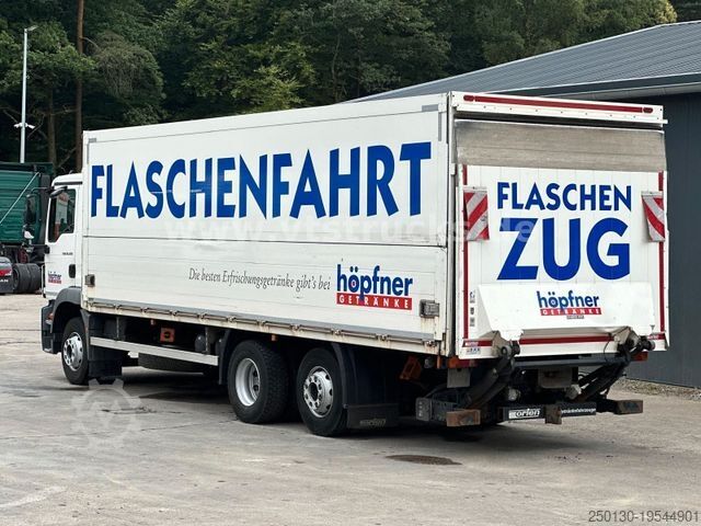 LKW mit Getränkeaufbau MAN TGM 22.250 Getränkewagen mit Ladebordwand Euro6