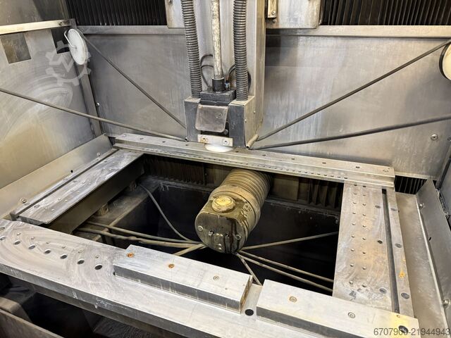 CHARMILLES TECHNOLOGIES ROBOFIL 510 Wire EDM Machine CHARMILLES TECHNOLOGIES ROBOFIL 510