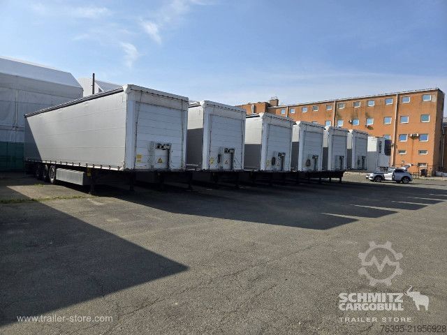 Open semitrailer with tarp Schmitz Cargobull Semitrailer Curtainsider Standard
