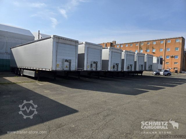 Open semitrailer with tarp Schmitz Cargobull Semitrailer Curtainsider Standard