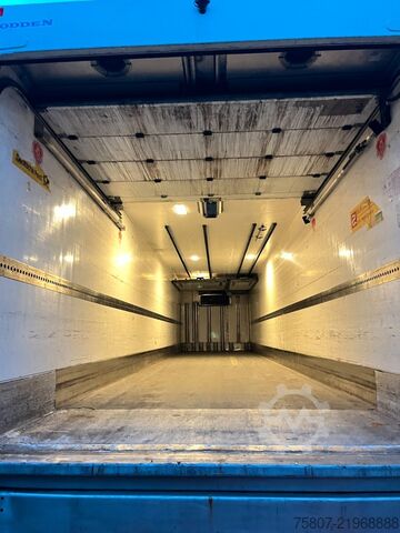 Reefer semitrailer  Kranenburg Bodden Frigoblock Diesel u Elektrik