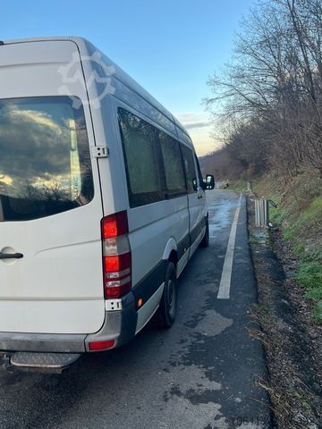 Kleinbus MERCEDES-BENZ Sprinter 313/314/316CDI KB/MAXI 9XSITZER/KLIMA