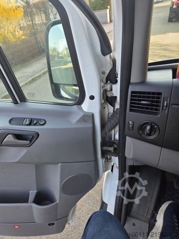 Minibus MERCEDES-BENZ Sprinter II Kombi 216/316 CDI L2H2/KLIMA