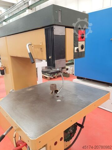 Oberfräsmaschine SCM R/9