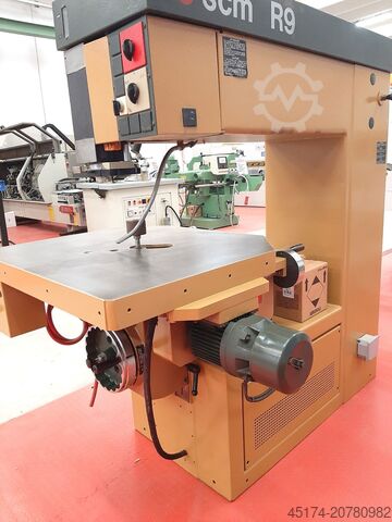 Oberfräsmaschine SCM R/9