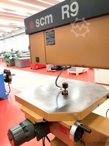Oberfräsmaschine SCM R/9