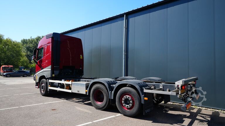 Chassis with cab Volvo FH 460 6x2 chassis truck