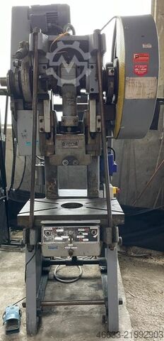 Eccentric press Cluana 45t