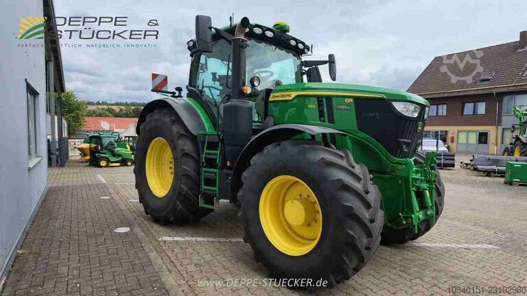 John Deere 6R 250 John Deere 6R 250
