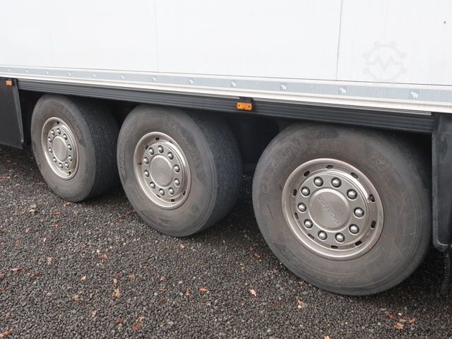 Kühlauflieger Schmitz Cargobull SKO 24 Doppelstock Trennwand Lüfter Liftachse