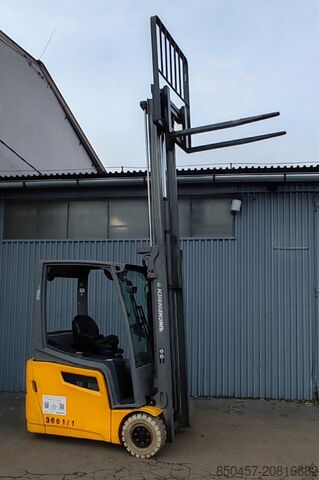 Elektrisch – 3 Räder Jungheinrich EFG 216k Li-ion