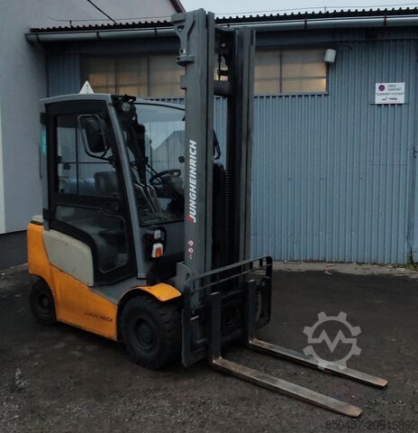 LPG-Gabelstapler Jungheinrich TFG320