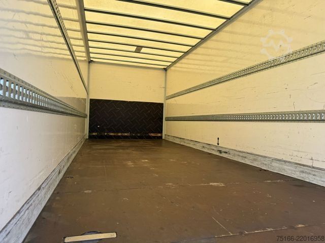 Box truck MERCEDES-BENZ ATEGO 1530 L BIGSPACE Koffer 7,20 m LBW 1,5 T