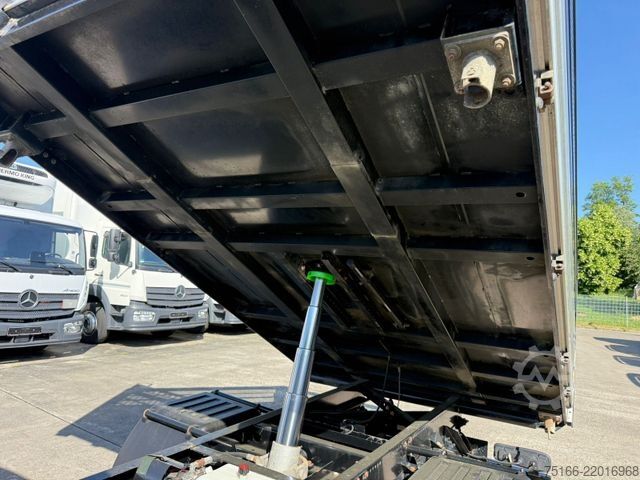 Tipper van FUSO FUSO 3 C 15 Doka 6-Sitzer Kipper 3-Seiten*AHK