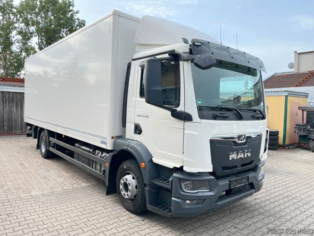 Box truck MAN TGM 15.290 LL Koffer 7,10m LBW Anhängervorrüst.