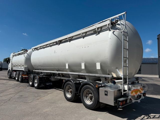 Tanker truck SCANIA R500 NGS 6x2 26 m3 Silo + HMK Bilcon Silotrailer