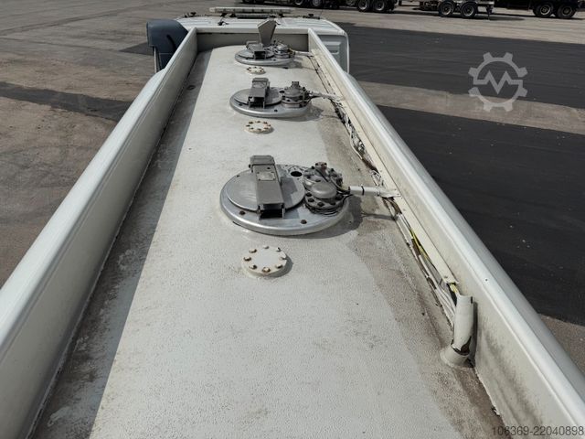 Tanker truck VOLVO FM 330 4x2 HMK Bilcon 12,600 L ADR Tanktruck