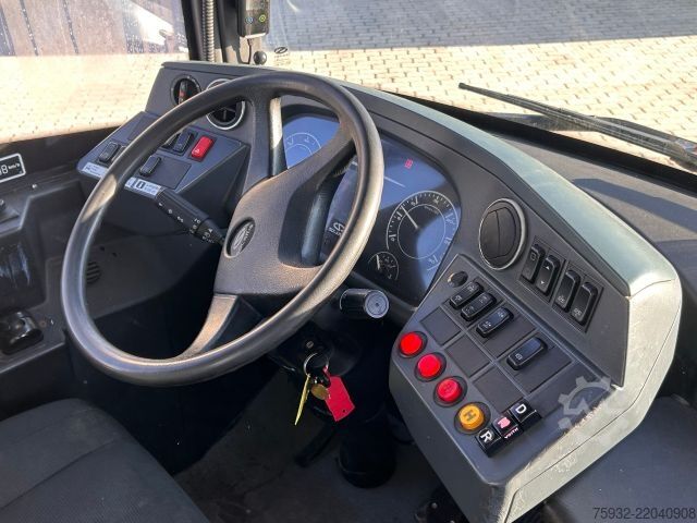 City bus SOLARIS Urbino 8.9 LE Midi K    3-PUNKT-Gurte