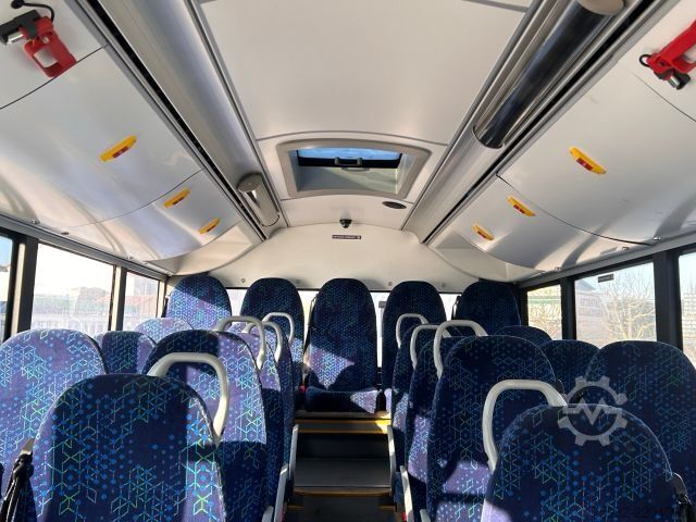 City bus SOLARIS Urbino 8.9 LE Midi K    3-PUNKT-Gurte