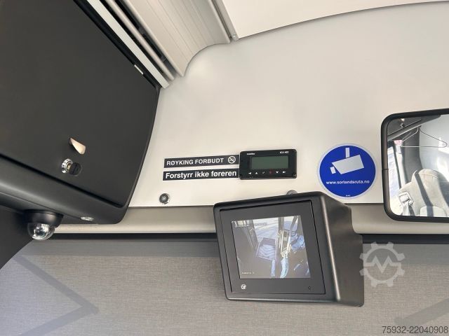City bus SOLARIS Urbino 8.9 LE Midi K    3-PUNKT-Gurte