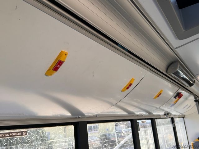 City bus SOLARIS Urbino 8.9 LE Midi K    3-PUNKT-Gurte
