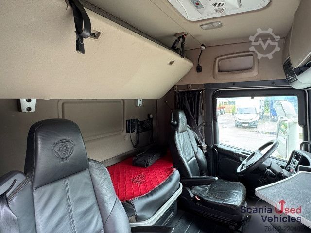 Standard tractor unit Scania R 520 LA4x2MNB Highline Leder Voll-Luft