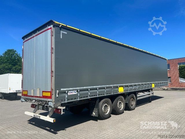 Open semitrailer with tarp Schmitz Cargobull Curtainsider Standard