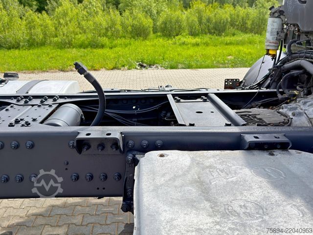 Truck chassis DAF CF 430 * Fahrgestell 5,50m * TOPZUSTAND * 6x4