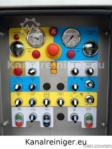 Vacuum tank truck MERCEDES-BENZ AROCS 2646 6x2 / Sauger KRÜGER SSP 14-1