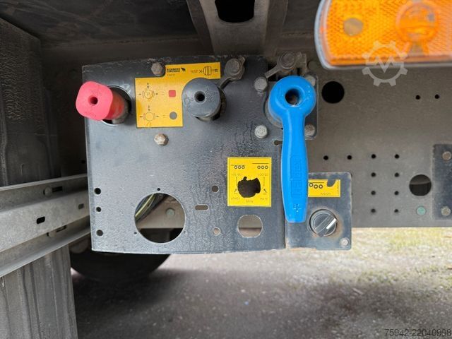 Open semitrailer with tarp SCHMITZ CARGOBULL SCB BORDWANDSIDER LIFT
