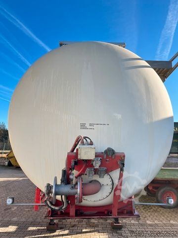 Tankauflieger Blumhardt Chemietank ABS Luftfederung