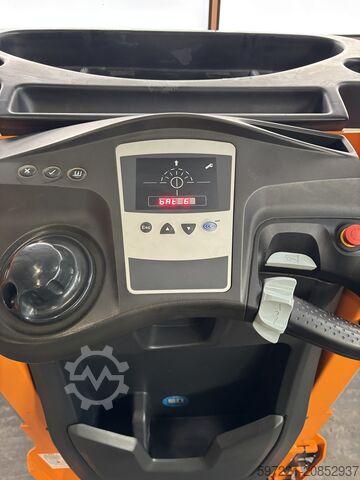 Vertical order pickers Still EK-X 10