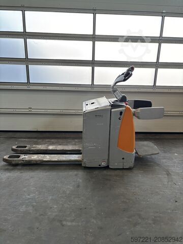 Electric Pallet Trucks Still EXU-SF20 silver refurbished Still Still EXU-SF20